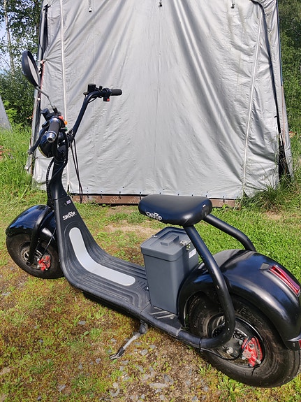 Swoop cruiser