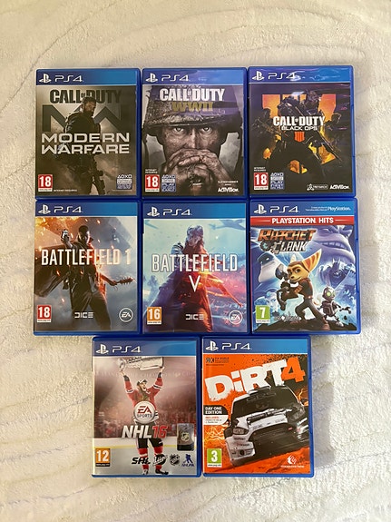 PS4 pelipaketti