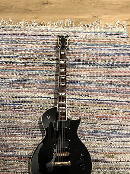 Sähkökitara ESP LTD EC-256