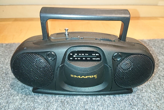 Mark pieni matkaradio