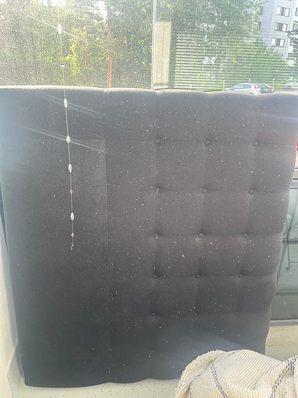 Sängynpääty 140 cm