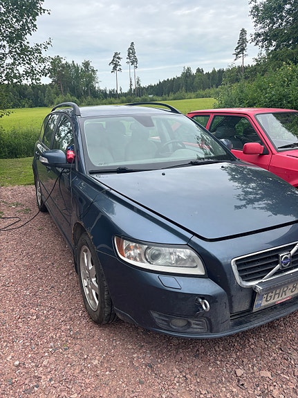 Volvo v50 2,0d man vm09