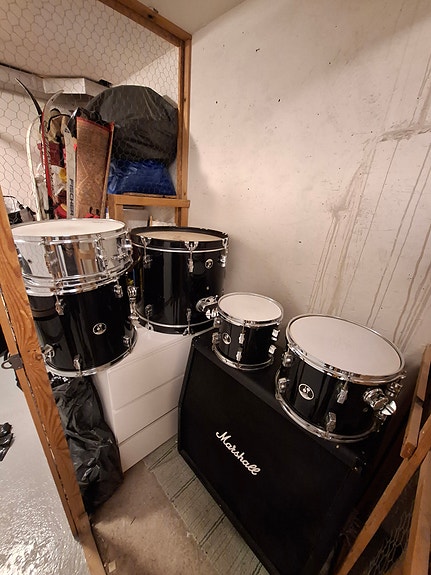 Sonor rumpusetti musta