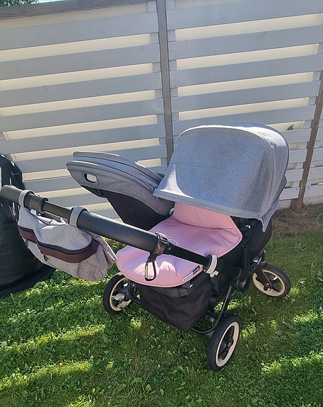 Varattu: Bugaboo Donkey Duo 2 tuplarattaat + vaunukoppa + seisomalauta