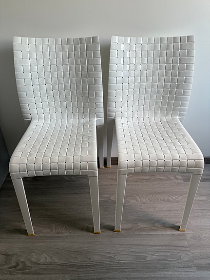 Kartell Ami Ami valkoisia tuoleja 2 kpl