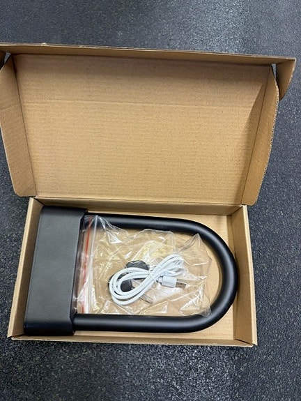 Product image 1 of 3