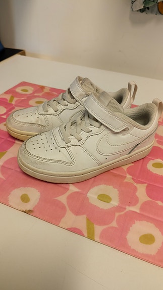 Nike tennarit koko 28 (17 cm)