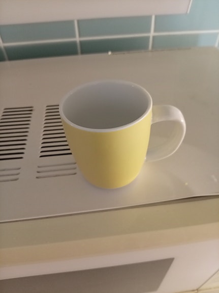 keltainen pikku muki