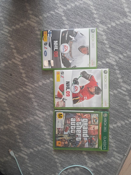 3 Xbox 360 peliä