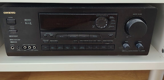 onkyo viritinvahvistin