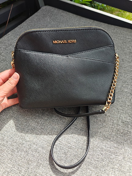Michael Kors Jet Set Travel Dome crossbody