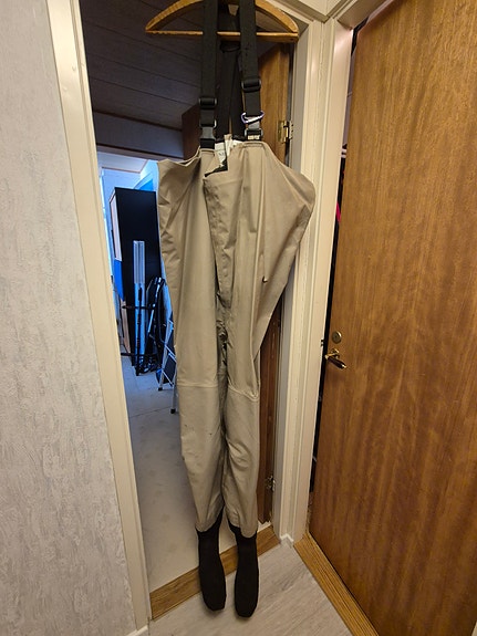 Simms Gore-Tex kahluuhousut koko XL-King beige