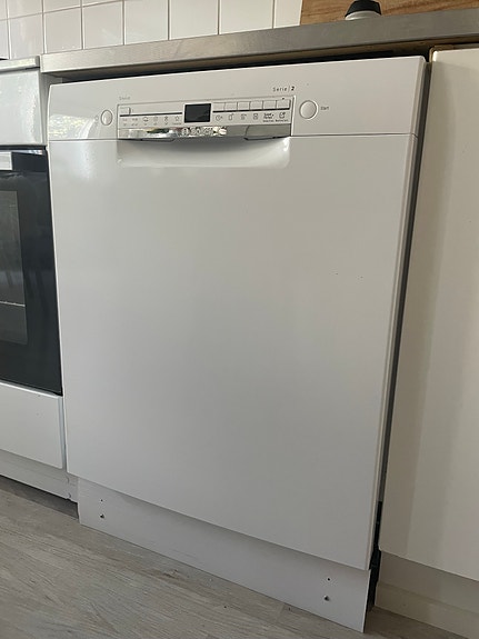 Bosch astianpesukone SMU2HVW71S + 60cm vuotokaukalo