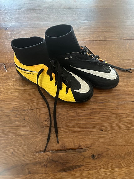 Nike Hypervenom NIKESKIN 33,5 sisäpelikengät