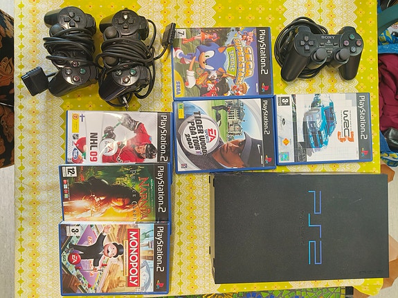 PS2 ja pelejä