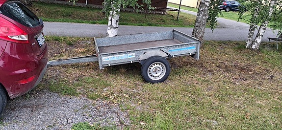 Peräkärry Muuli 590 S