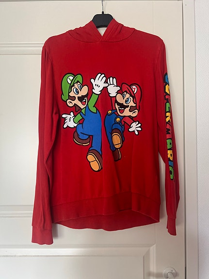 Super mario huppari