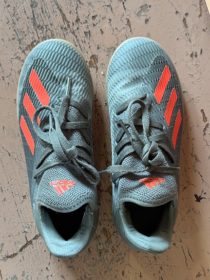 Adidas futsal kengät 32
