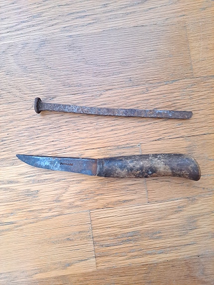 Fiskars  vanha Puukko+vanha naula