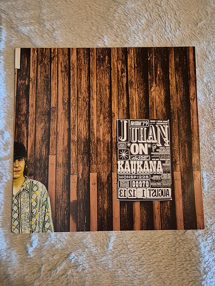 Juhani - On Kaukana (LP)