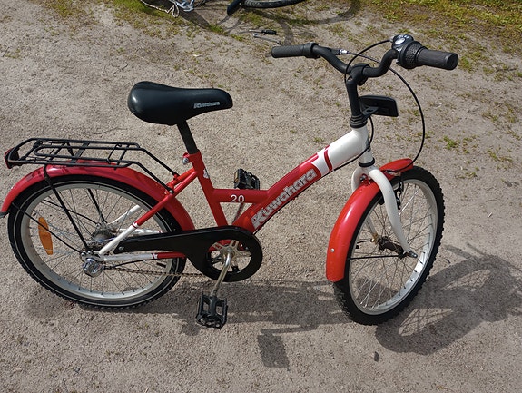 kuwahara 20 tumaa. Pyörä löytyy wanillan kirppikseltä.