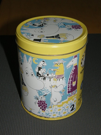 Fazer, keltainen Muumi keksipurkki / peltipurkki no. 2. Moomin 70.