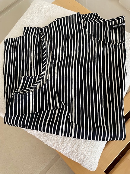 Marimekko raidallinen toppi XXL musta