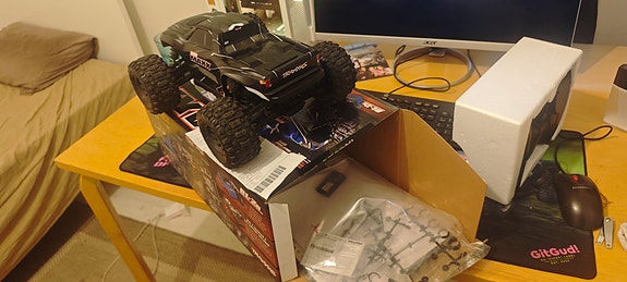 traxxa Mini maxx (kuin uusi)