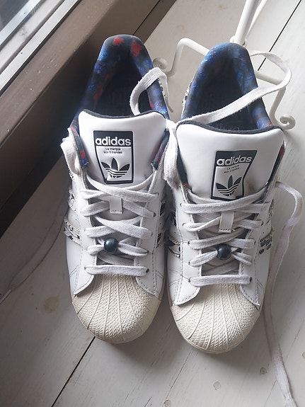 Adidas Original tennarit  40 02/3