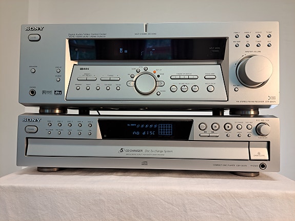 Sony viritinvahvistin STR-DE675