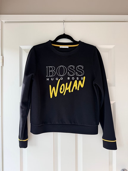 Hugo Boss naisten tummansininen collegepaita