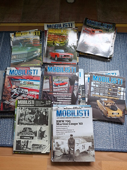 Mobilisti-lehtiä