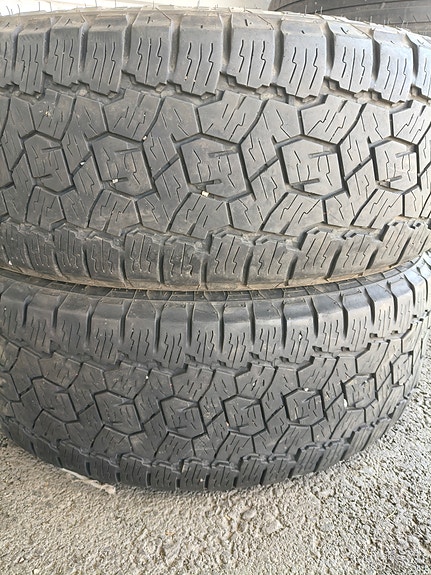 kesärenkaat 235/60r18