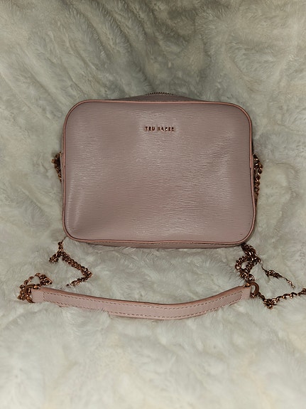 Ted Baker vaaleanpunainen laukku
