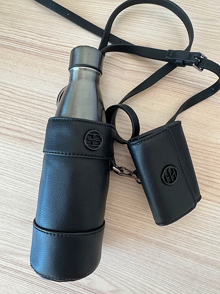 Esprit tekonahkainen pulloteline ja pieni laukku unisex
