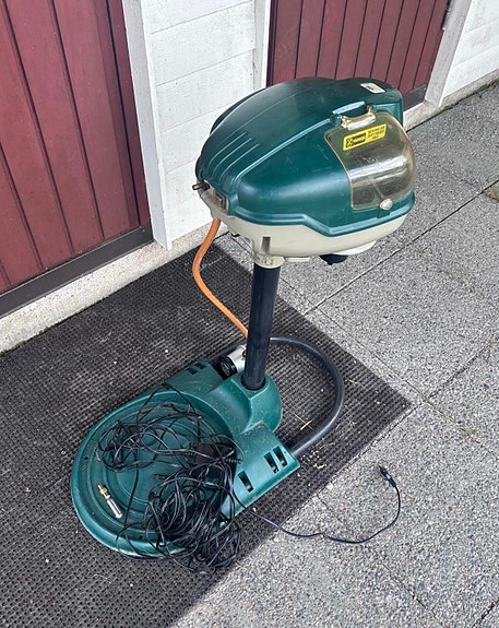 Mosquito magnet