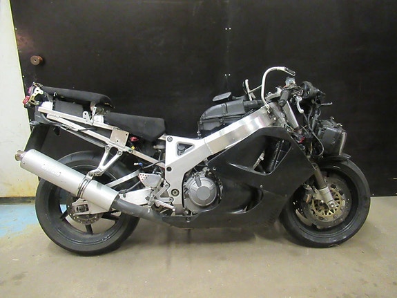 Honda CBR900rr Fireblade Purkuosat