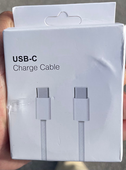 Apple USB‑C laturi- ja latauskaapeli 2 m