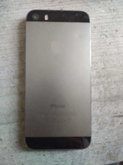 Apple iPhone 5s