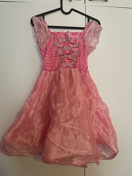 Prinsessa rooliasu mekko 110/116