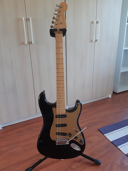 Fender Stratocaster Deluxe