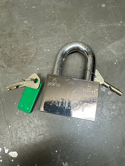 Abloy riippulukko avaimilla