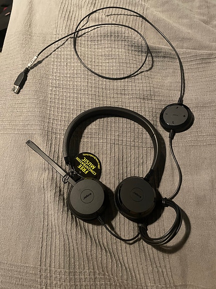 Jabra kuulokkeet mikillä