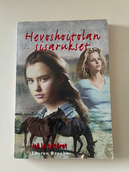 Hevoshoitolan sisarukset Isä ja tyttäret kirja