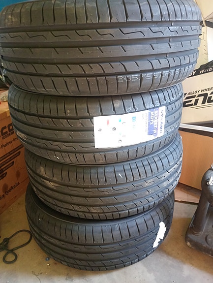 Uudet dynamo 205/55r16 kesärenkaat asennettuna!