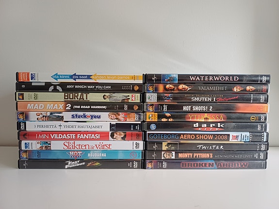 DVD-elokuvapaketti, mm. Ota kiinni jos saat, Clint Eastwood, Borat, Mad Max 2