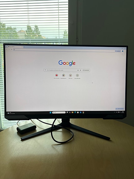Samsung 27" 180hz pelinäyttö
