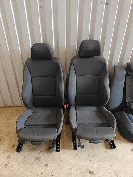 BMW E90 sporttikangassisusta