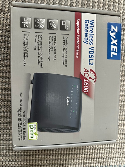 Zyxel VMG3925-B10B Wireless VDSL2 AC1600 modeemi