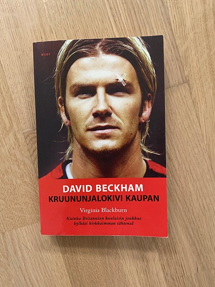 David Beckham – Kruununjalokivi kaupan kirja